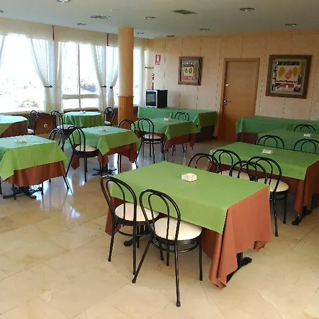 Urban Monteblanco By Eurotels Hotel Neaño